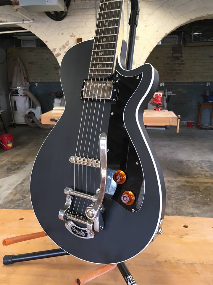 40589342_502117653586107_5237427891205046272_n